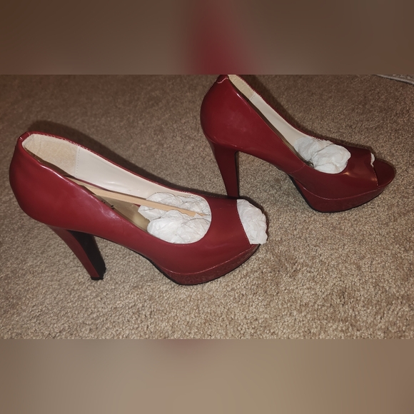Red Platform Peep Toe Heels - Picture 3 of 8